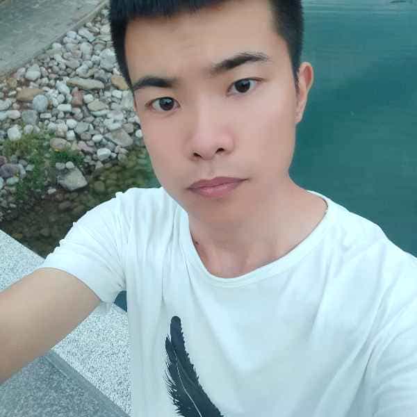 31岁岁陕西单身帅哥 - 平凉吉缘网