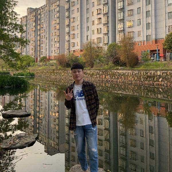 24岁岁河南单身帅哥 - 平凉吉缘网