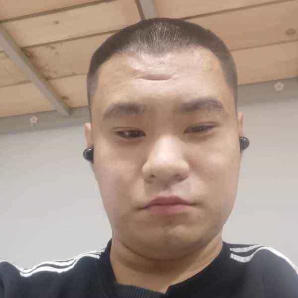 25岁岁山东单身帅哥 - 平凉吉缘网
