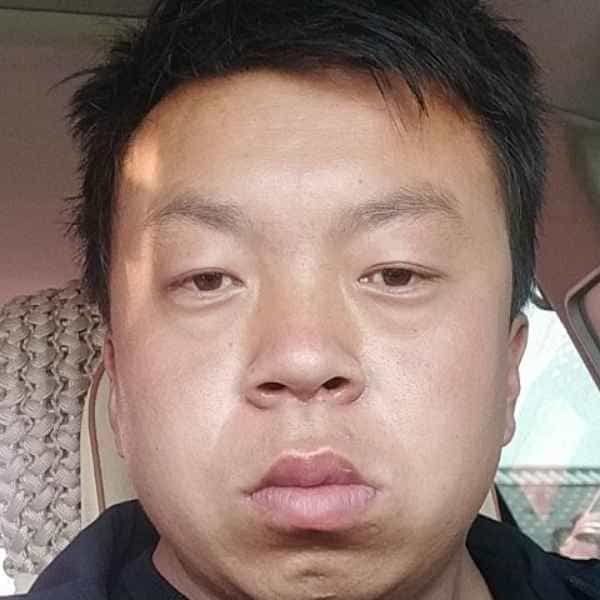 32岁岁内蒙古单身帅哥 - 平凉吉缘网