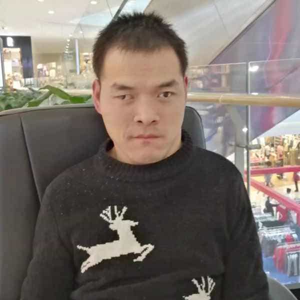 41岁岁陕西单身帅哥 - 平凉吉缘网