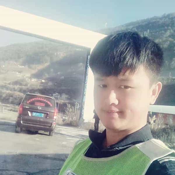 29岁岁云南单身帅哥 - 平凉吉缘网
